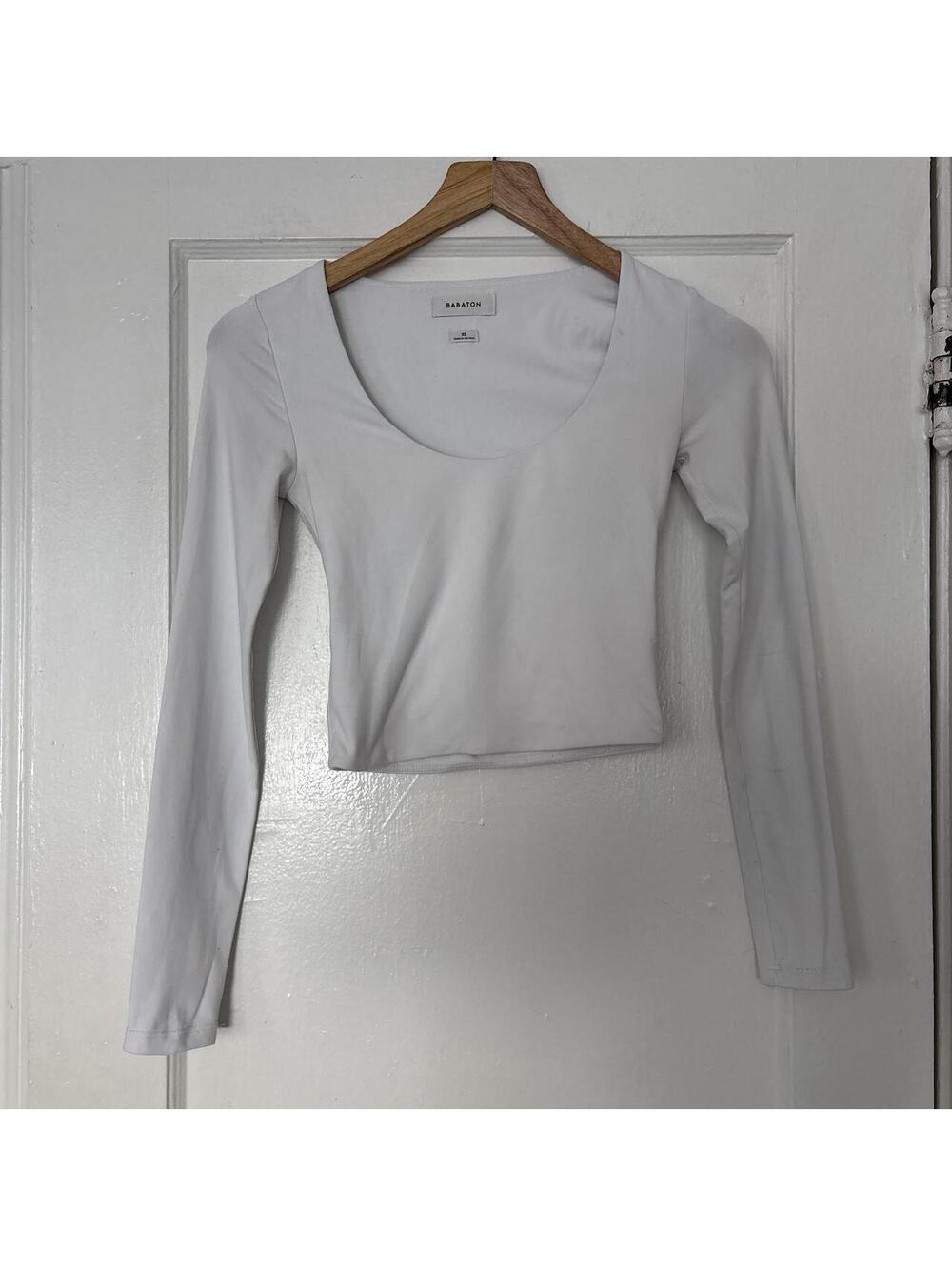 Aritzia Women's White Crop-top